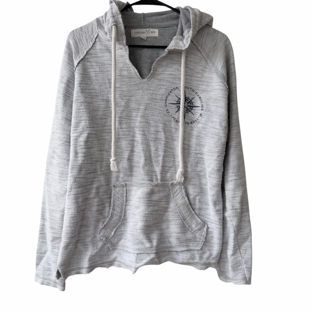 Vineyard Crew Light Gray Hooded Textured Knit Distressed Pullover Sweater Size S